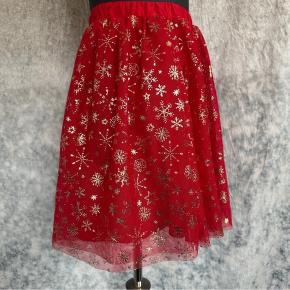 Holiday time girls red tulle skirt with gold snowflakes - Picture 2 of 7